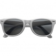 The Abbey - Classic Sunglasses 11